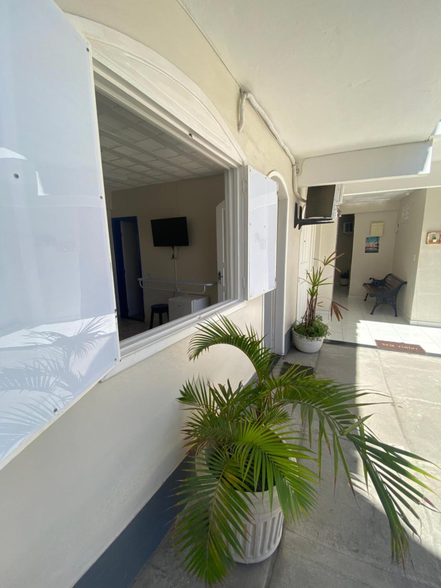 Pousada Entremares -Centro- Arraial do Cabo Dış mekan fotoğraf